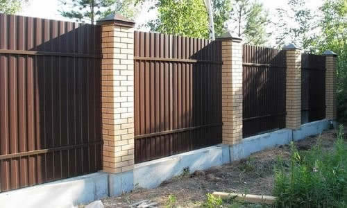 Забор из профнастила Забор из профнастила